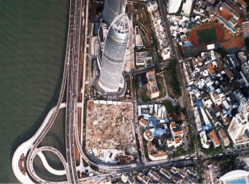  2016年20cm厦门世贸海峡大厦竣工